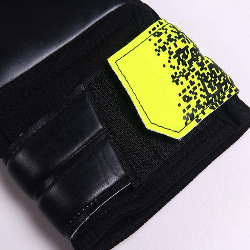 KELME Vortex Pro Goalkeeper Gloves