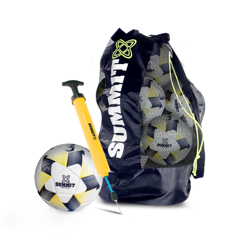 Soccer ball, pump and bag with 10 balls