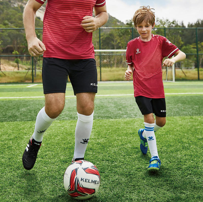 Kelme sports products. Shop for Kelme boots, kelme jearsey and kelme equipment. 