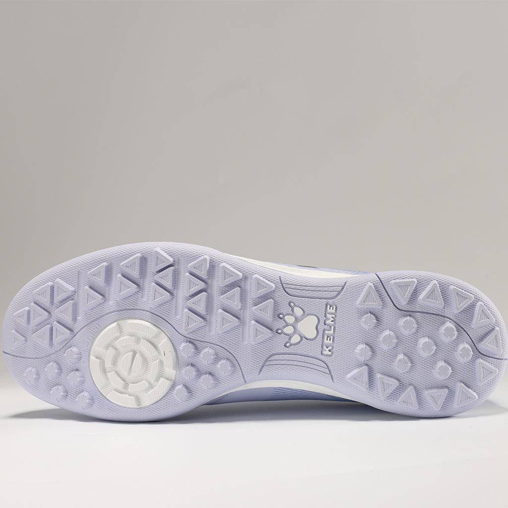 KELME Neo Sr Turf Boots for artificial surfaces - in grey and blue colour. Shot of underneath of shoe.