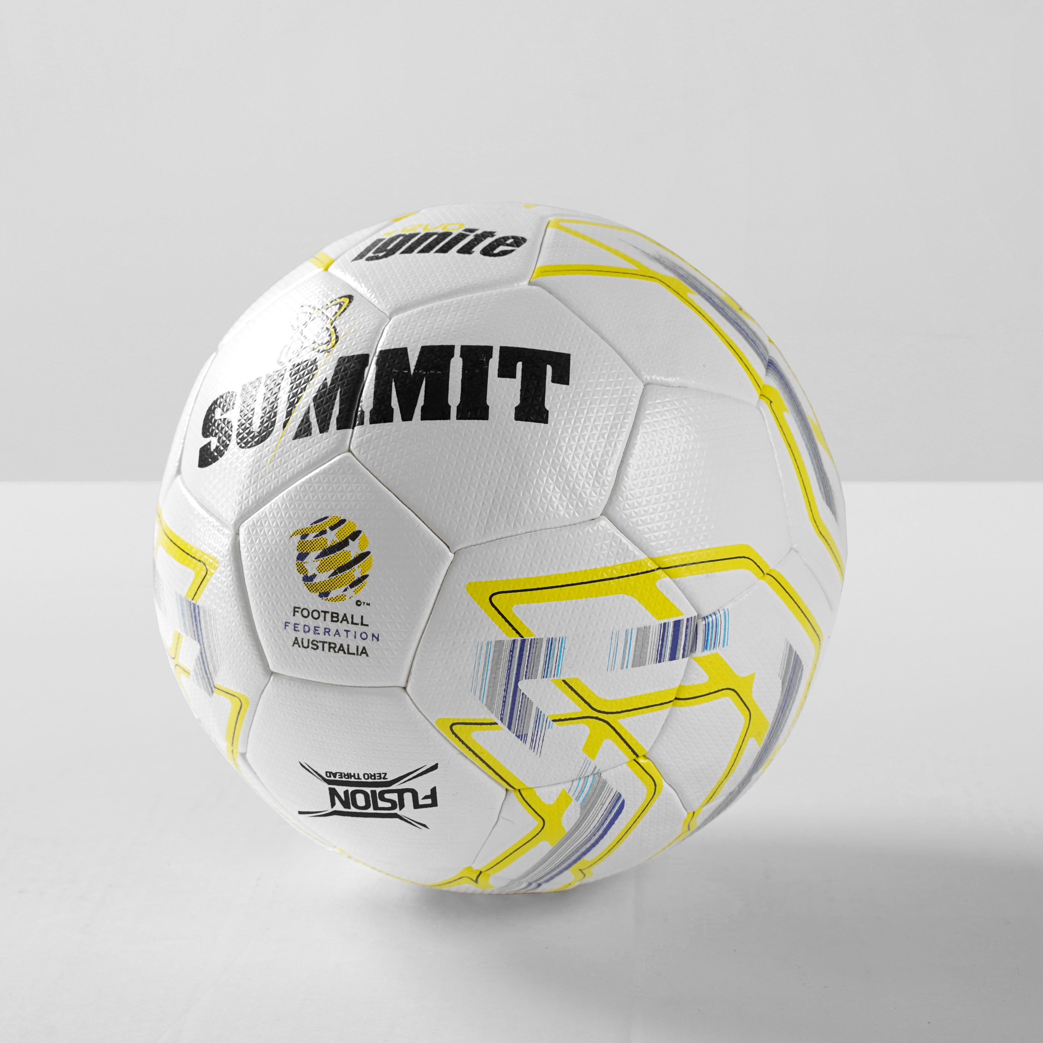 Learn About Soccer Ball Sizes By Age: Fifa Sizes 5, 4, 3 – Summitsport