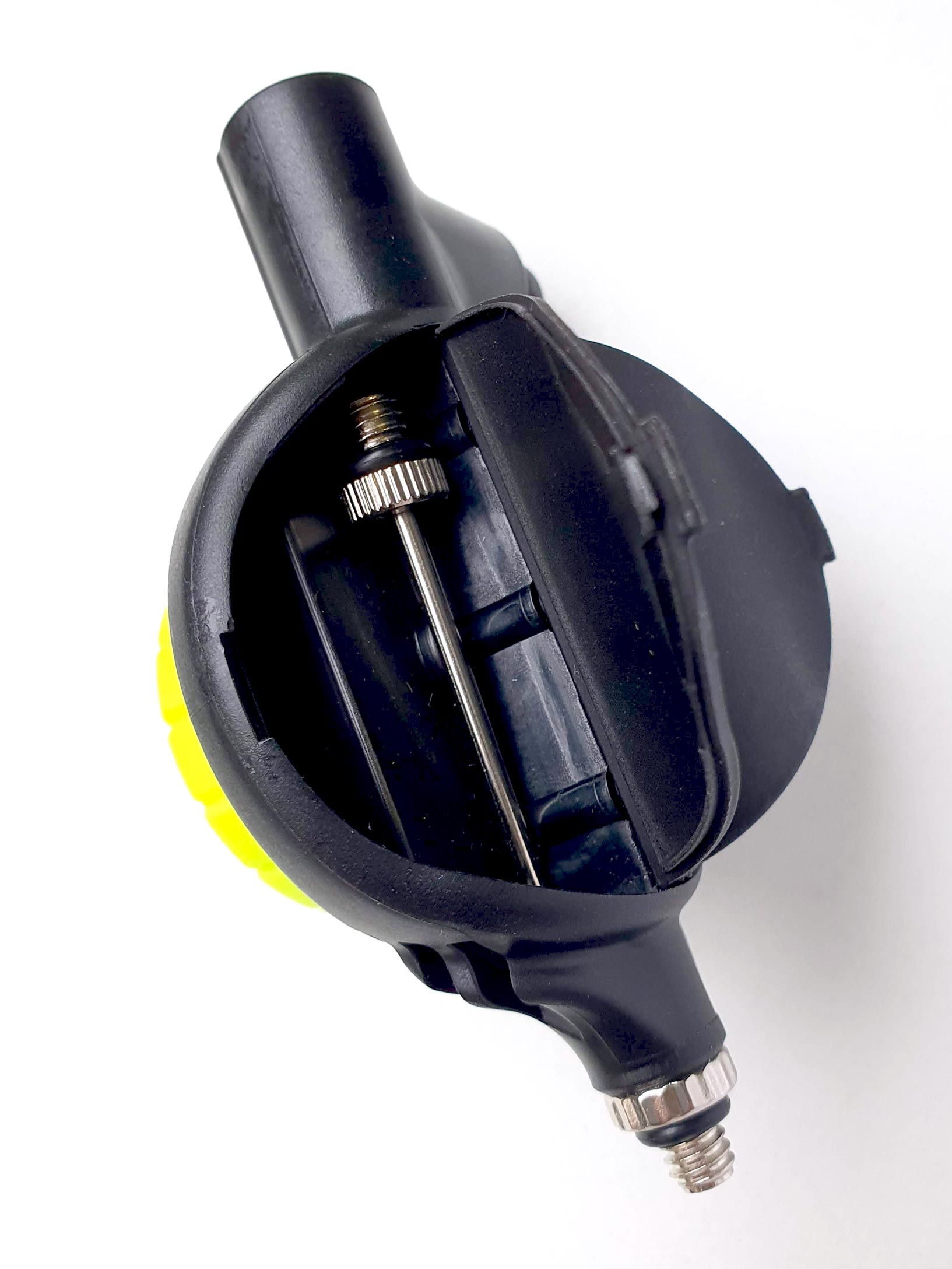 ball pressure gauge opening on back with needle. Pressure gauge can be used on or off a pump. Transform your ball pump into pressure gauge with this attachment. Or use by itself to check ball pressure. Shop sports ball pump pressure gauge. Best price on sports accessories at summitsport.com.au