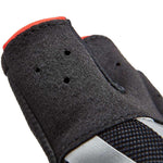The adidas fingerless gloves have built in ventilation to ensure your hands are kept sweat free throughout even the toughest of workouts.