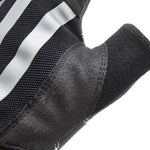 adidas elite training glove incorporates built-in ventilation and thumb towelling to reduce irritation during your workouts.