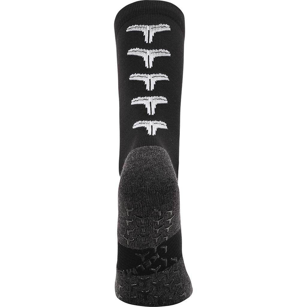 black back crew sock anti slip grip sock by Kelme. Sports sock with grip in crew style