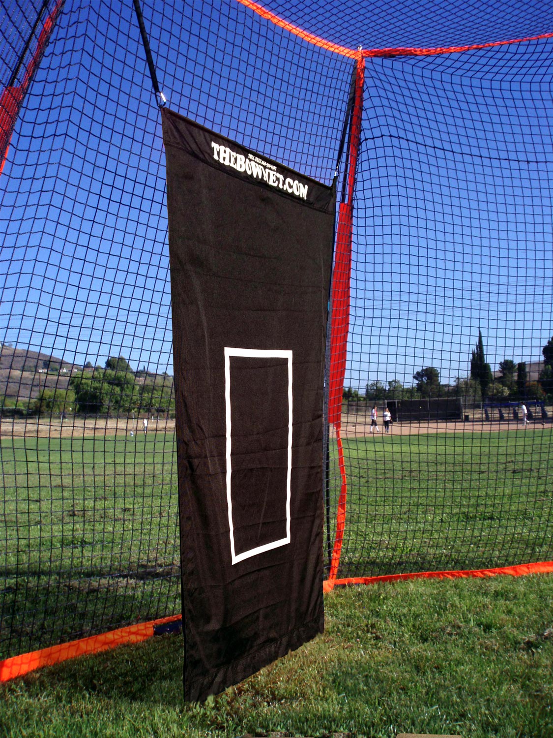 Bownet baffle attachment for bownet barriers, backstops. Made for baseball, softball, cricket and throwing. Bownet porable goals are the world best goals. 